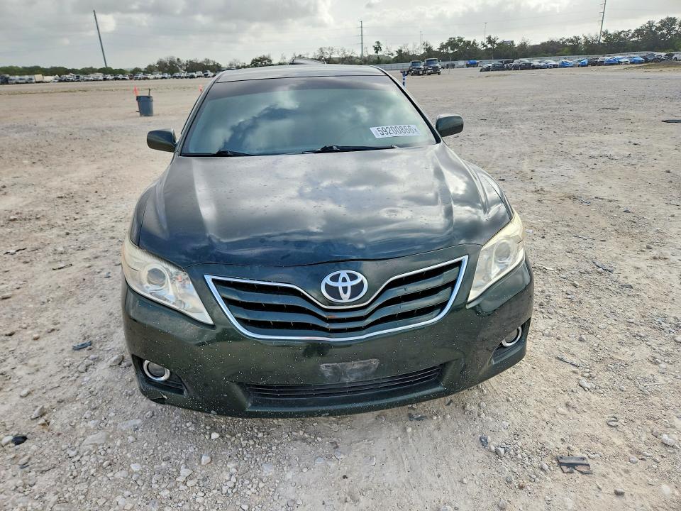 2011 Toyota Camry მანქანა იყიდება აუქციონზე, vin: 4T1BF3EK3BU611618, აუქციონის ნომერი: 59200866