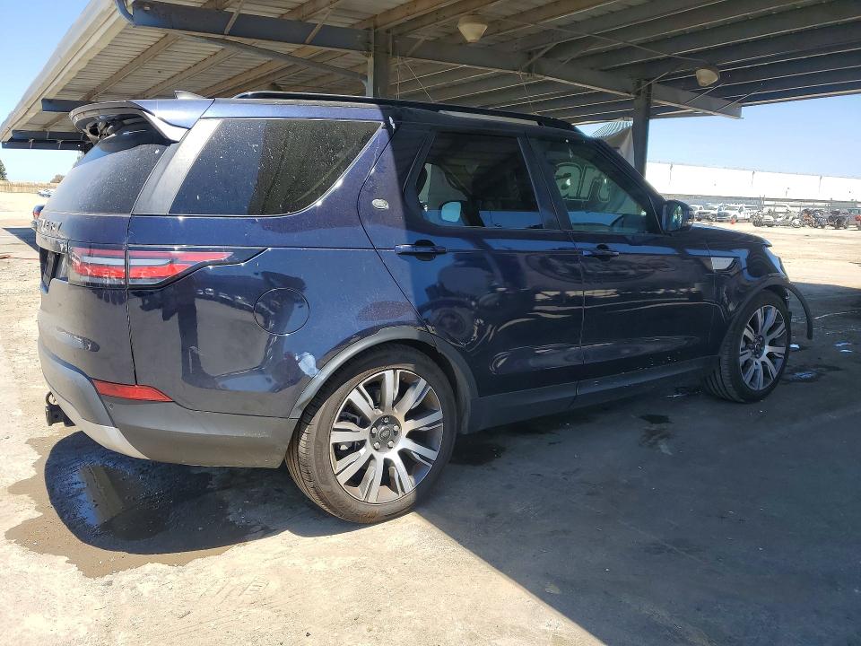55657576 :رقم المزاد ، SALRR2RV2JA074595 vin ، 2018 Land Rover Discovery مزاد بيع