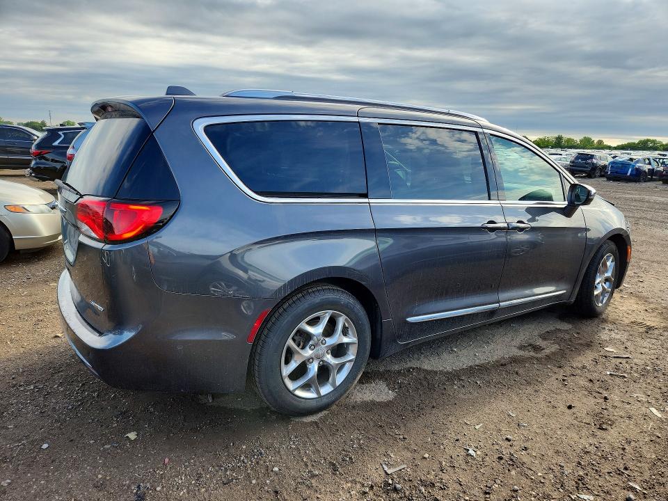 2018 Chrysler Pacifica მანქანა იყიდება აუქციონზე, vin: 2C4RC1GG3JR322338, აუქციონის ნომერი: 55368246