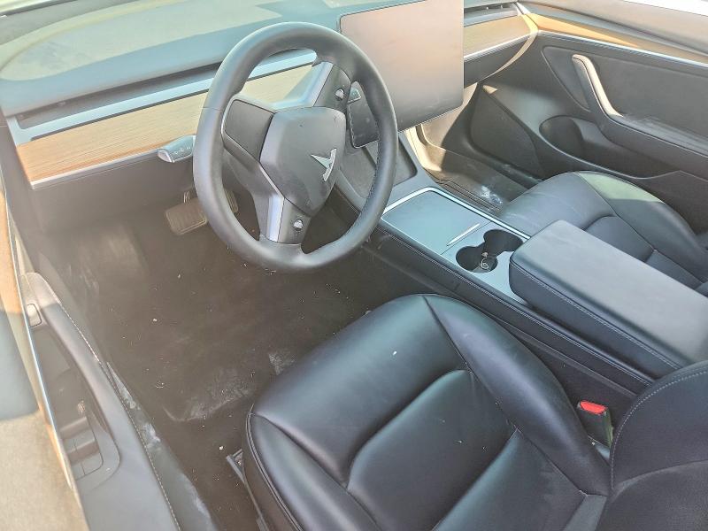 58821586 :رقم المزاد ، 5YJ3E1EB9NF163933 vin ، 2022 Tesla Model 3 مزاد بيع