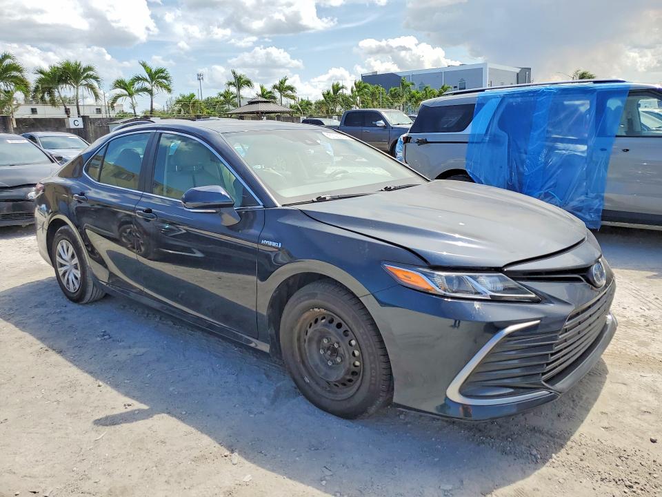 2021 Toyota Camry მანქანა იყიდება აუქციონზე, vin: 4T1C31AK8MU021652, აუქციონის ნომერი: 57262356