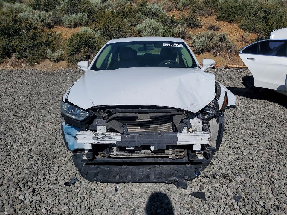 55995206 :رقم المزاد ، 3FA6P0LU2FR161355 vin ، 2015 Ford Fusion مزاد بيع