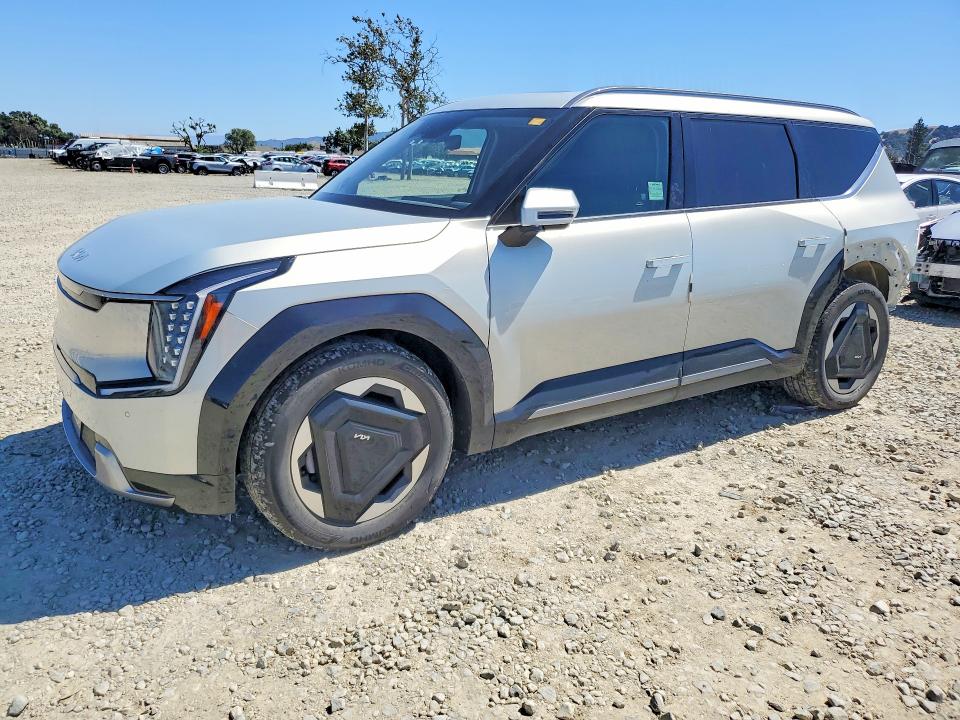 Продажа на аукционе авто 2024 Kia Ev9, vin: KNDADFS54R6027345, номер лота: 55757286