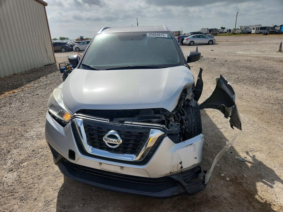 Продажа на аукционе авто 2019 Nissan Kicks, vin: 3N1CP5CU1KL548859, номер лота: 85604015