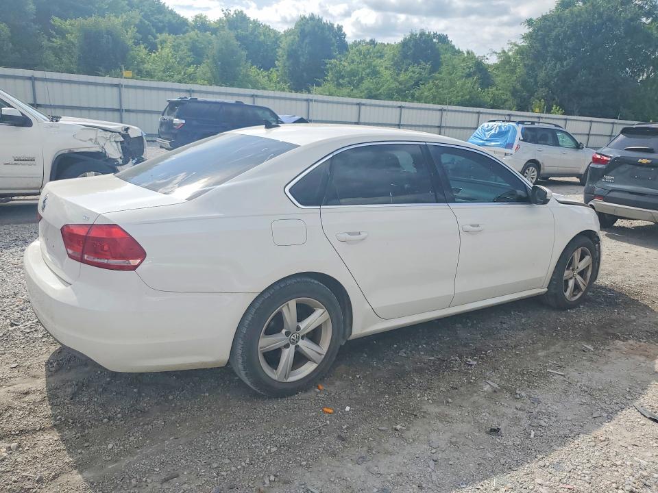 54792816 :رقم المزاد ، 1VWBH7A34DC084604 vin ، 2013 Volkswagen Passat مزاد بيع