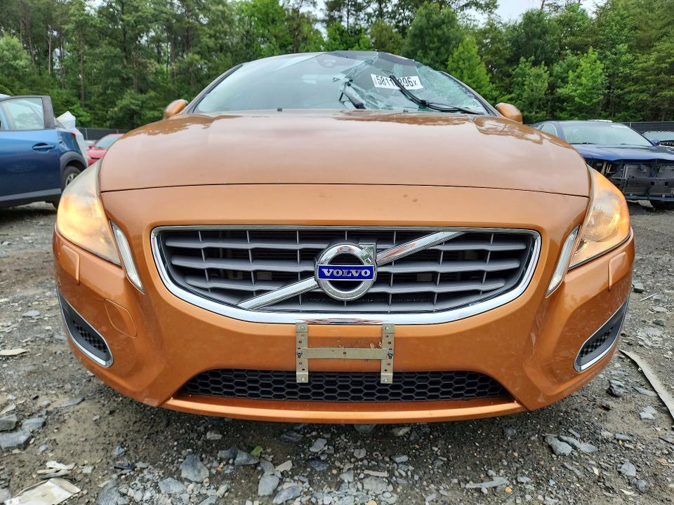 58118896 :رقم المزاد ، YV1612FS6D2198728 vin ، 2013 Volvo S60 مزاد بيع