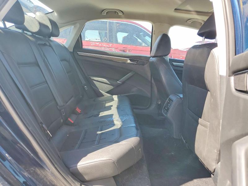 Продажа на аукционе авто 2018 Volkswagen Passat, vin: 1VWBA7A38JC040329, номер лота: 58958976