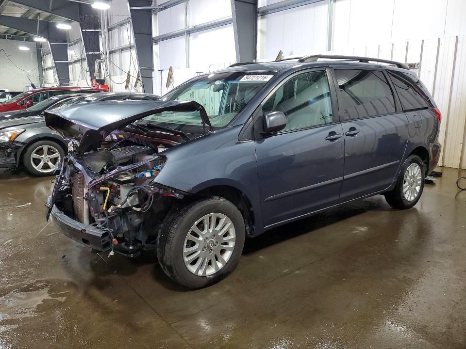 2010 Toyota Sienna მანქანა იყიდება აუქციონზე, vin: 5TDDK4CC5AS031509, აუქციონის ნომერი: 54721216