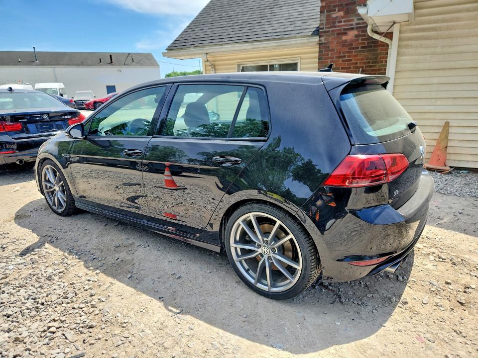 Продажа на аукционе авто 2017 Volkswagen Golf R, vin: WVWWF7AU4HW155145, номер лота: 55927906