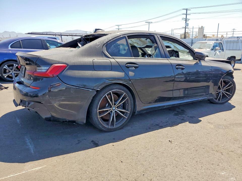 55570566 :رقم المزاد ، 3MW5U7J04M8B65835 vin ، 2021 Bmw M340i مزاد بيع