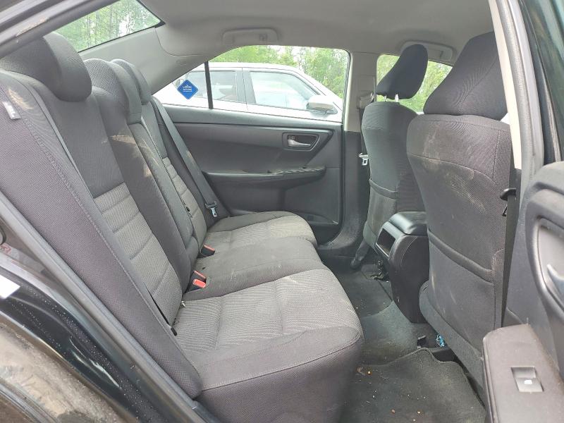 55894436 :رقم المزاد ، 4T1BF1FK0HU344496 vin ، 2017 Toyota Camry مزاد بيع