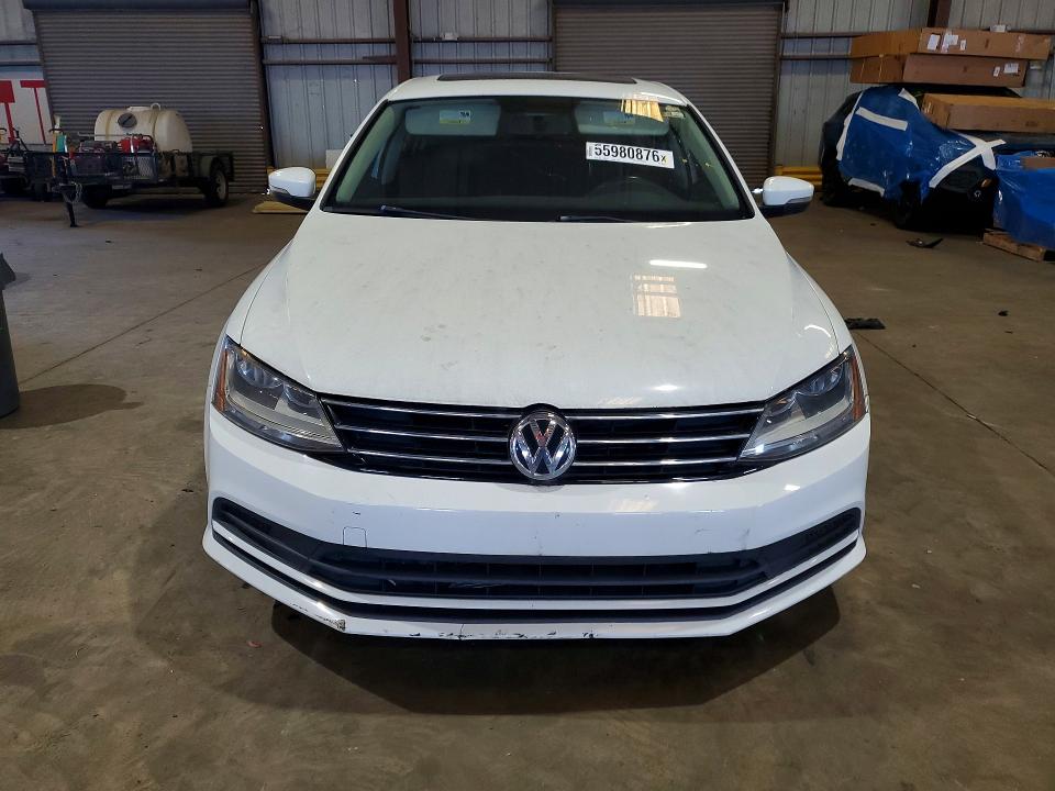 2017 Volkswagen Jetta მანქანა იყიდება აუქციონზე, vin: 3VWDB7AJ3HM230701, აუქციონის ნომერი: 55980876