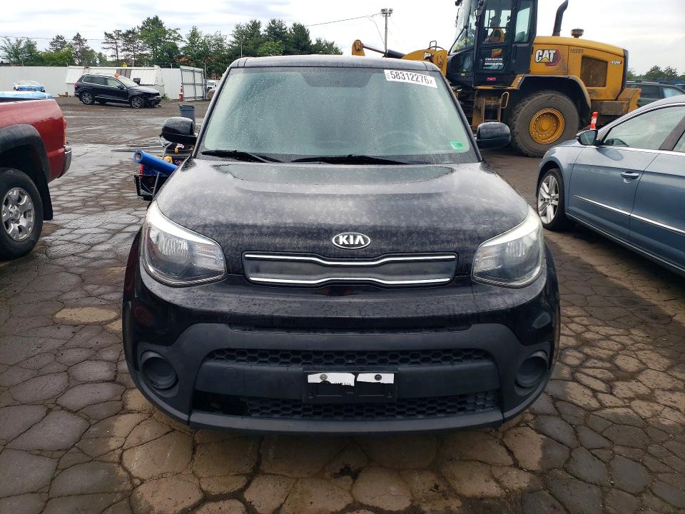 2017 Kia Soul მანქანა იყიდება აუქციონზე, vin: KNDJN2A23H7468955, აუქციონის ნომერი: 58312276
