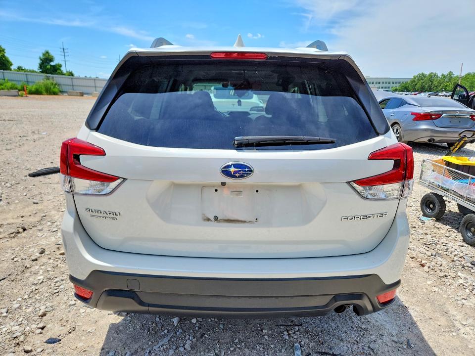 Продаж на аукціоні авто 2021 Subaru Forester, vin: JF2SKAJC2MH488958, номер лоту: 57528816