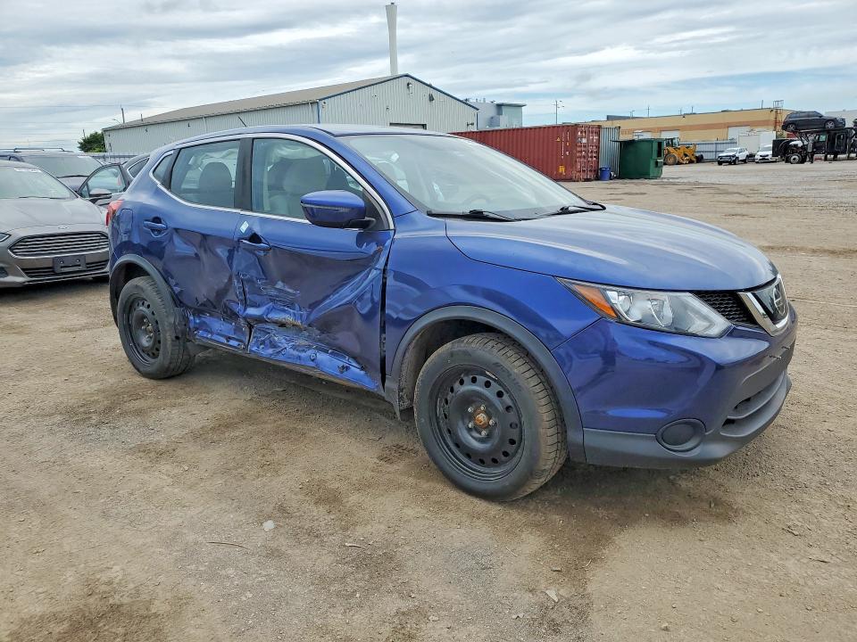 Продажа на аукционе авто 2018 Nissan Rogue Sport, vin: JN1BJ1CR2JW287994, номер лота: 54643196