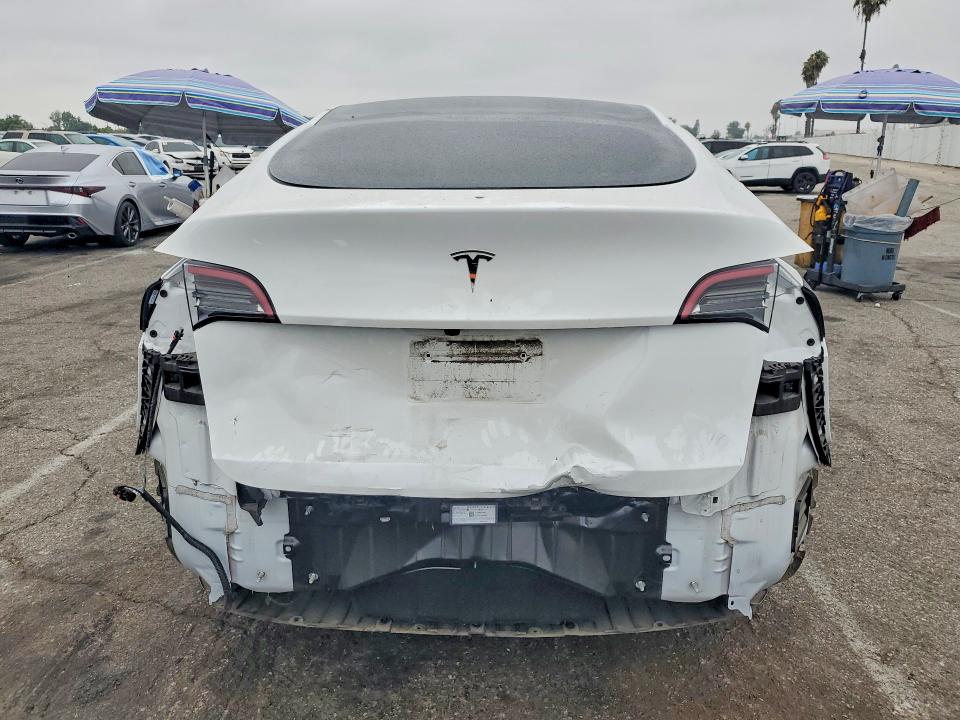 2023 Tesla Model Y მანქანა იყიდება აუქციონზე, vin: 7SAYGDEDXPF941424, აუქციონის ნომერი: 57573146
