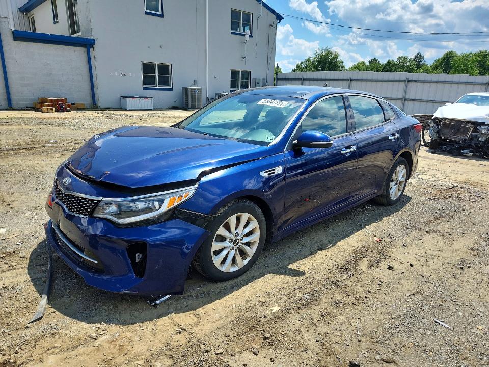 Продаж на аукціоні авто 2018 Kia Optima, vin: 5XXGT4L36JG242231, номер лоту: 58847396