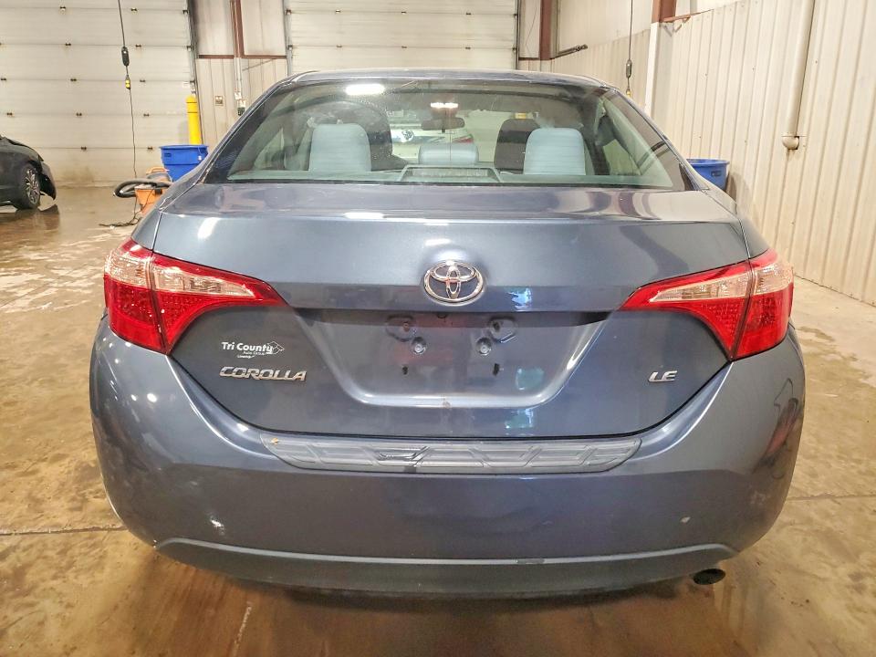 2018 Toyota Corolla მანქანა იყიდება აუქციონზე, vin: 2T1BURHE5JC095891, აუქციონის ნომერი: 57885486