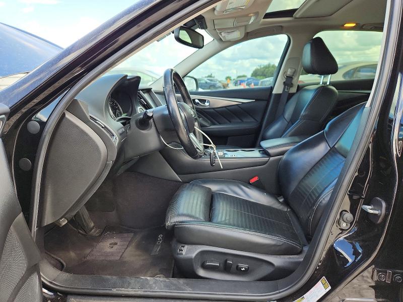 56545306 :رقم المزاد ، JN1EV7AP6JM363296 vin ، 2018 Infiniti Q50 مزاد بيع