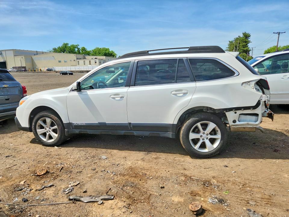 56237816 :رقم المزاد ، 4S4BRBCC9D3255620 vin ، 2013 Subaru Outback مزاد بيع