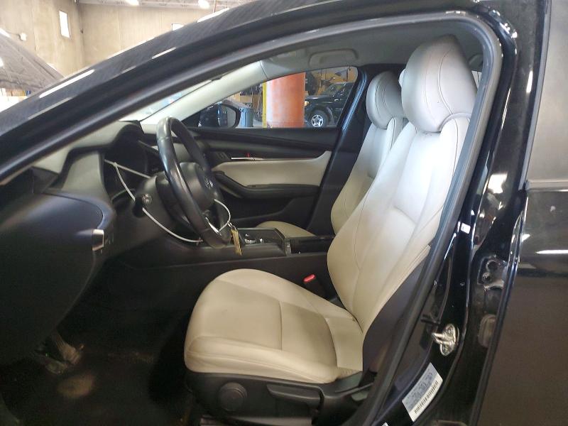 58064886 :رقم المزاد ، JM1BPBAM4K1121337 vin ، 2019 Mazda 3 مزاد بيع