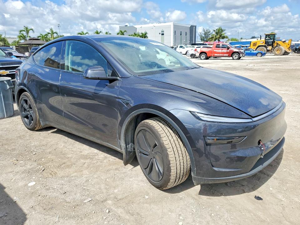 Продажа на аукционе авто 2026 Tesla Model Y, vin: 7SAYGDED0TF401476, номер лота: 56588946