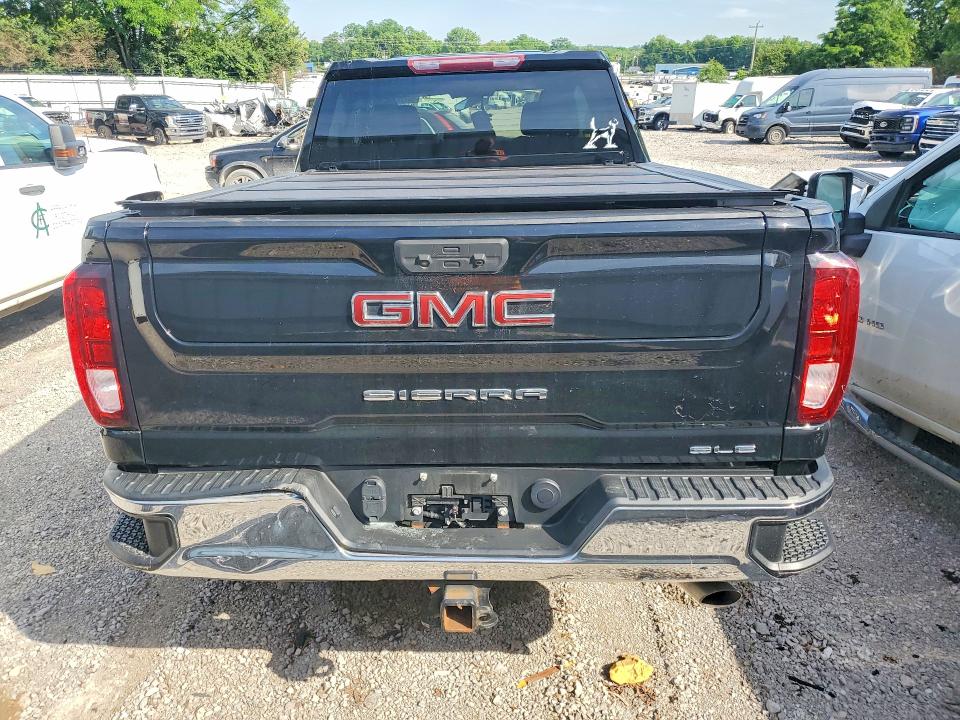 55792196 :رقم المزاد ، 1GT49ME79NF162136 vin ، 2022 Gmc Sierra مزاد بيع