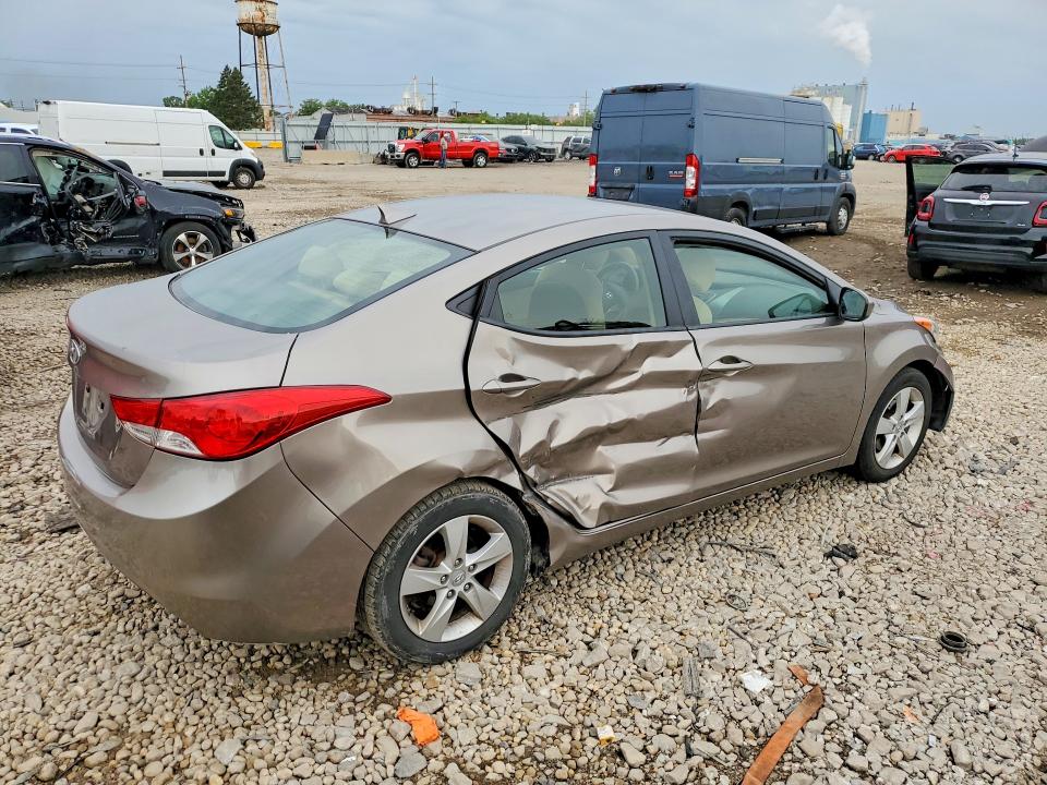 Продажа на аукционе авто 2013 Hyundai Elantra, vin: 5NPDH4AE1DH194249, номер лота: 57628376