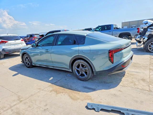 2025 Kia K4 მანქანა იყიდება აუქციონზე, vin: 3KPFT4DE7SE026703, აუქციონის ნომერი: 55423456