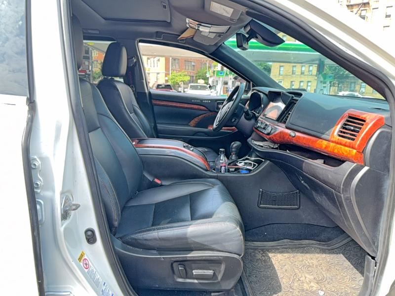 Aukcja sprzedaży 2019 Toyota Highlander Hybrid, vin: 5TDJGRFHXKS070025, numer aukcji: 57141726