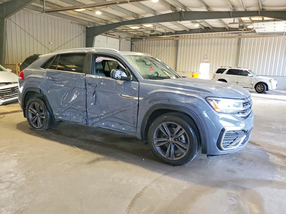 56814066 :رقم المزاد ، 1V2RE2CA0MC236725 vin ، 2021 Volkswagen Atlas Cross Sport مزاد بيع