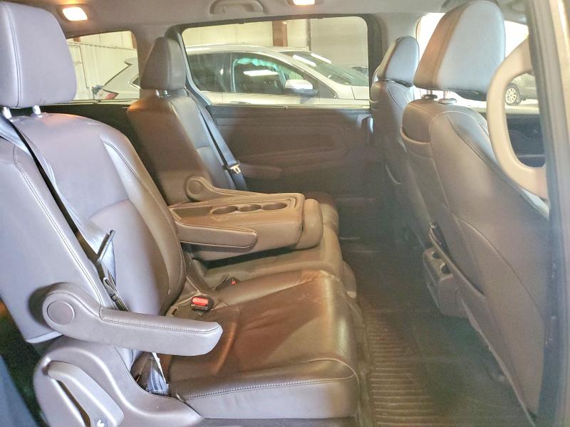 57750836 :رقم المزاد ، 5FNRL6H90JB019686 vin ، 2018 Honda Odyssey مزاد بيع