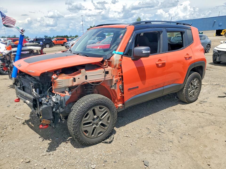 57345876 :رقم المزاد ، ZACCJBCB6JPG73390 vin ، 2018 Jeep Renegade مزاد بيع