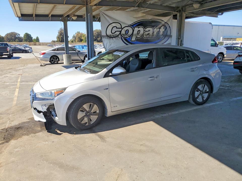 Продажа на аукционе авто 2017 Hyundai Ioniq, vin: KMHC65LCXHU049866, номер лота: 58587466