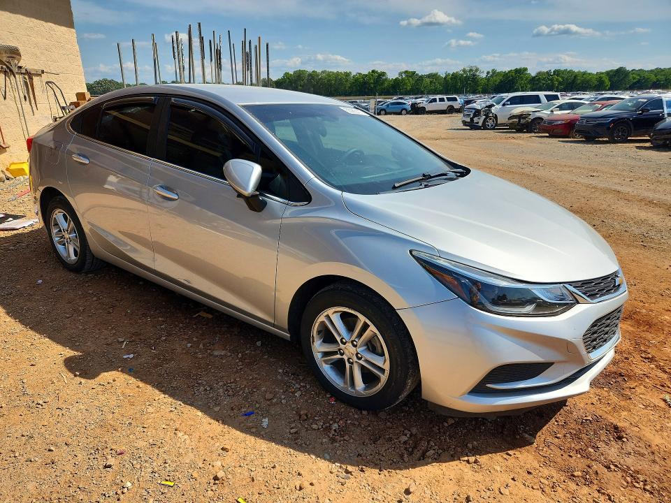Aukcja sprzedaży 2017 Chevrolet Cruze, vin: 1G1BE5SM2H7109000, numer aukcji: 55985416
