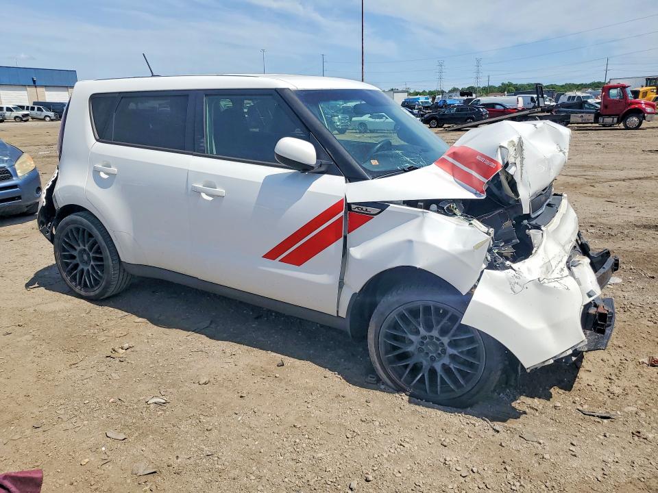 57035746 :رقم المزاد ، KNDJN2A27F7130911 vin ، 2015 Kia Soul مزاد بيع