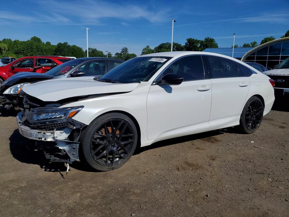 Auction sale of the 2020 Honda Accord, vin: 1HGCV1F32LA019641, lot number: 57191836