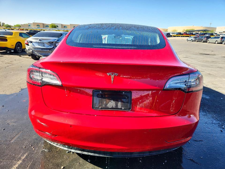 2022 Tesla Model 3 მანქანა იყიდება აუქციონზე, vin: 5YJ3E1EA2NF370770, აუქციონის ნომერი: 57024366