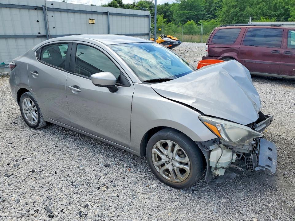 56103046 :رقم المزاد ، 3MYDLBZV6GY120860 vin ، 2016 Scion Ia مزاد بيع