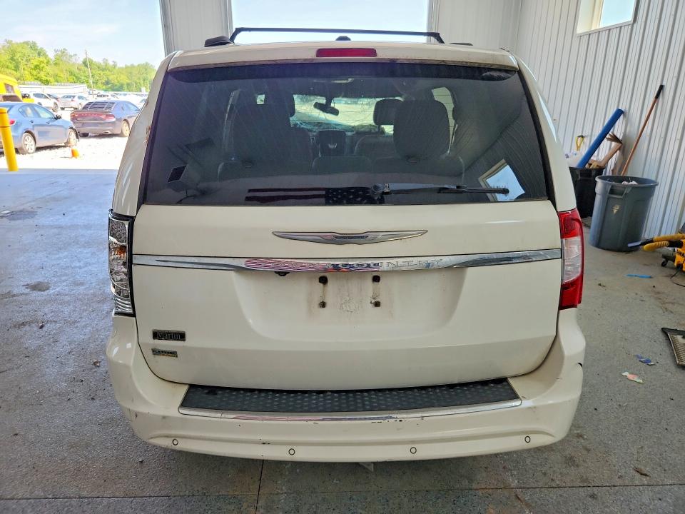 56167706 :رقم المزاد ، 2A4RR5DGXBR664651 vin ، 2011 Chrysler Town & Country مزاد بيع