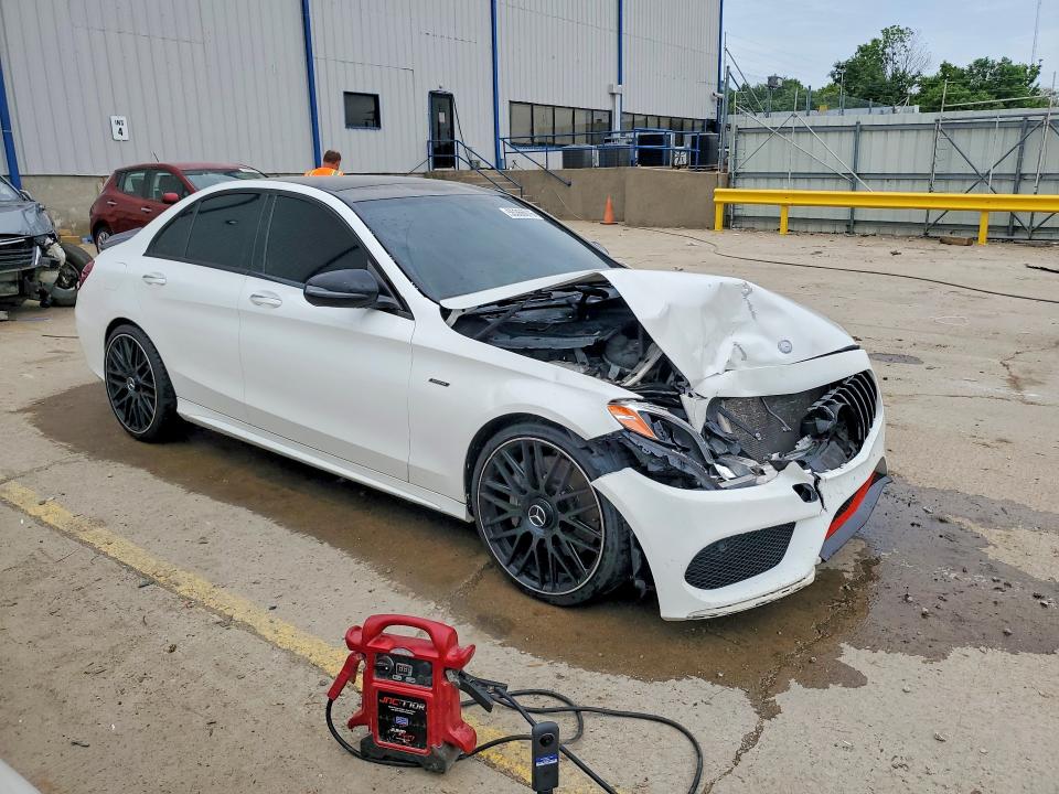55366616 :رقم المزاد ، 55SWF6EB7GU111001 vin ، 2016 Mercedes-benz C مزاد بيع
