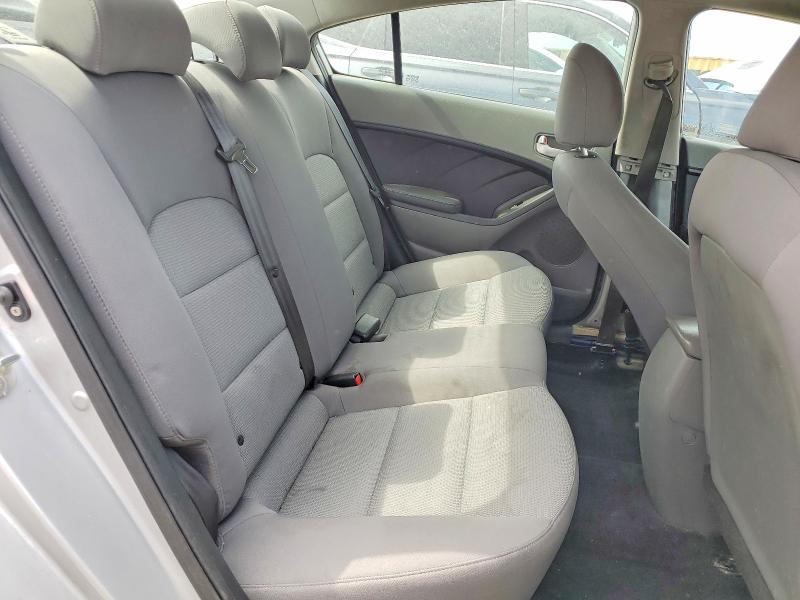 Продажа на аукционе авто 2017 Kia Forte, vin: 3KPFK4A72HE142876, номер лота: 58736166