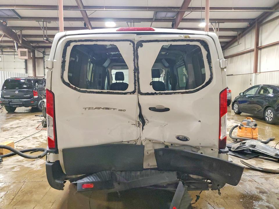58739516 :رقم المزاد ، 1FTYE1Y8XLKB52204 vin ، 2020 Ford Transit مزاد بيع