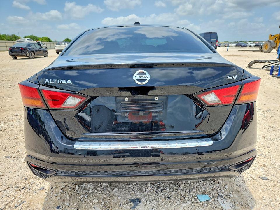 2022 Nissan Altima მანქანა იყიდება აუქციონზე, vin: 1N4BL4DV0NN321632, აუქციონის ნომერი: 57692436