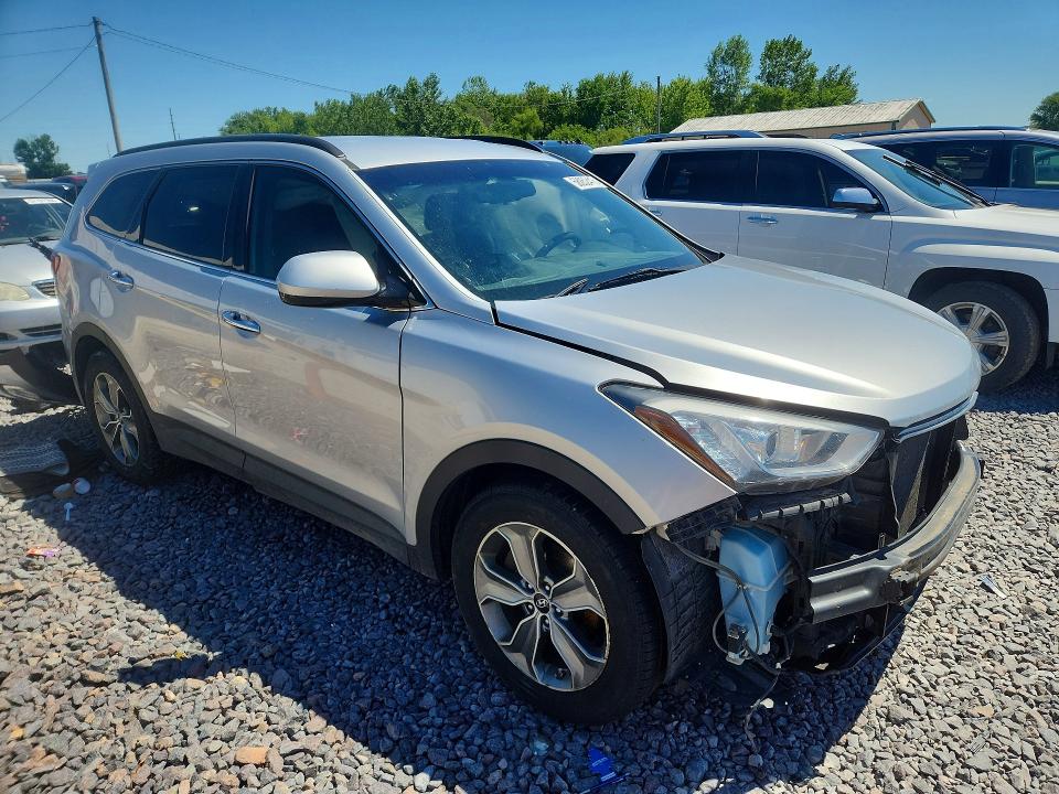 Продажа на аукционе авто 2016 Hyundai Santa Fe, vin: KM8SMDHFXGU151908, номер лота: 58052416