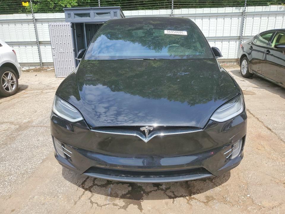 56950686 :رقم المزاد ، 5YJXCAE28GF002368 vin ، 2016 Tesla Model X مزاد بيع