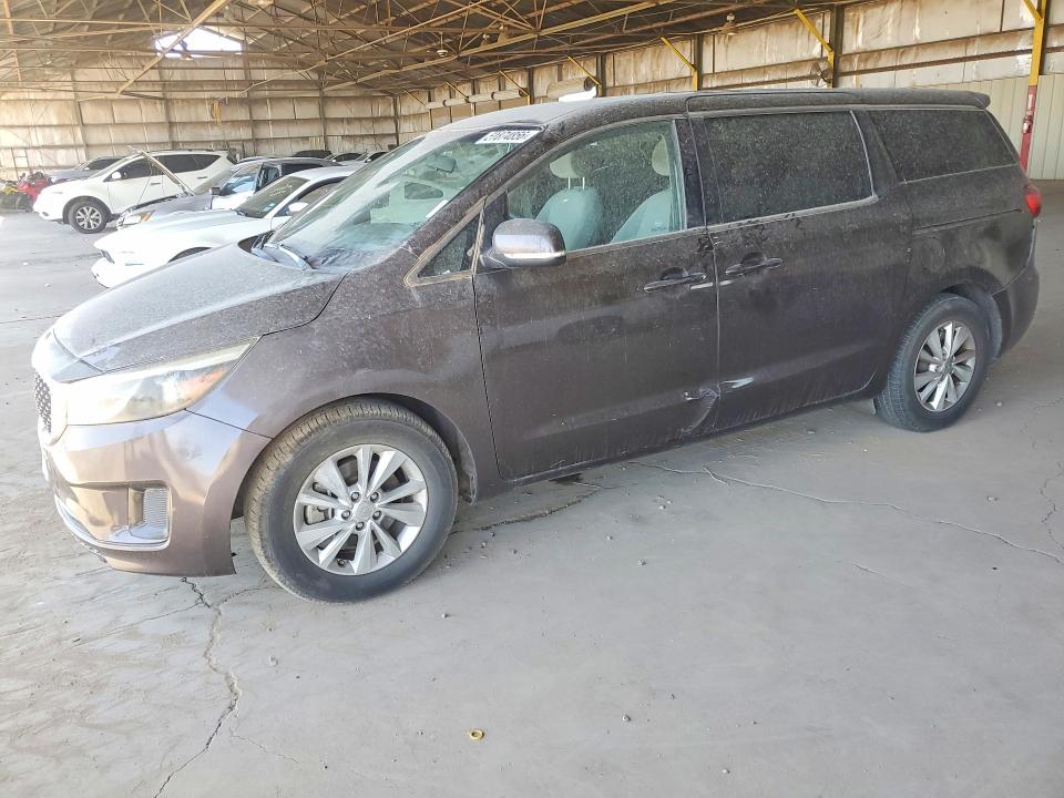 57874856 :رقم المزاد ، KNDMB5C1XH6233230 vin ، 2017 Kia Sedona مزاد بيع
