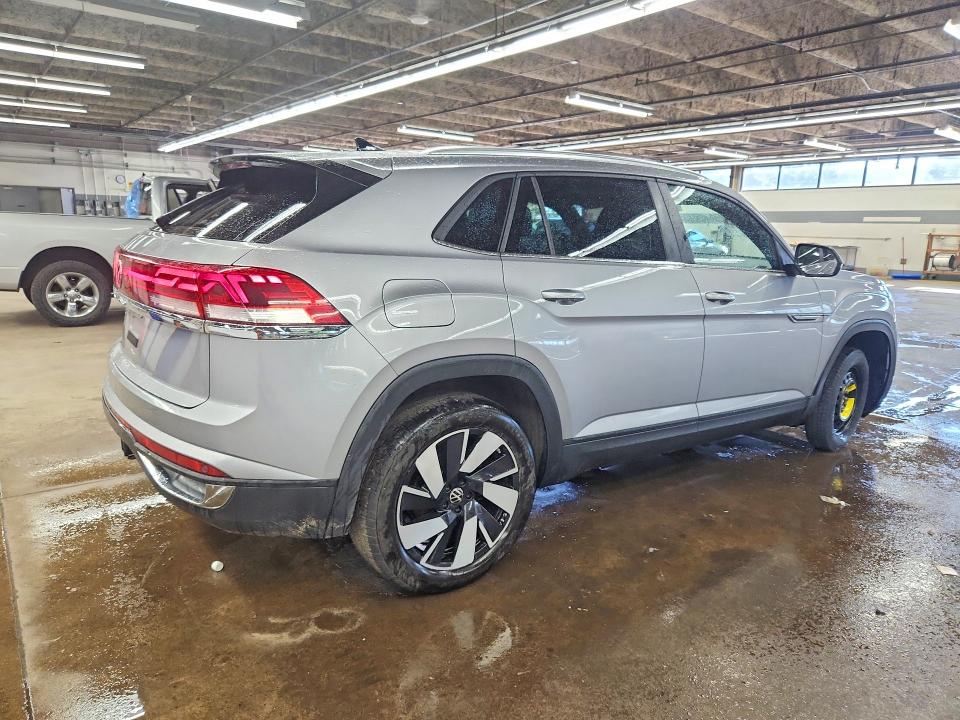 2025 Volkswagen Atlas Cross Sport მანქანა იყიდება აუქციონზე, vin: 1V2WE2CA2SC225774, აუქციონის ნომერი: 57252236
