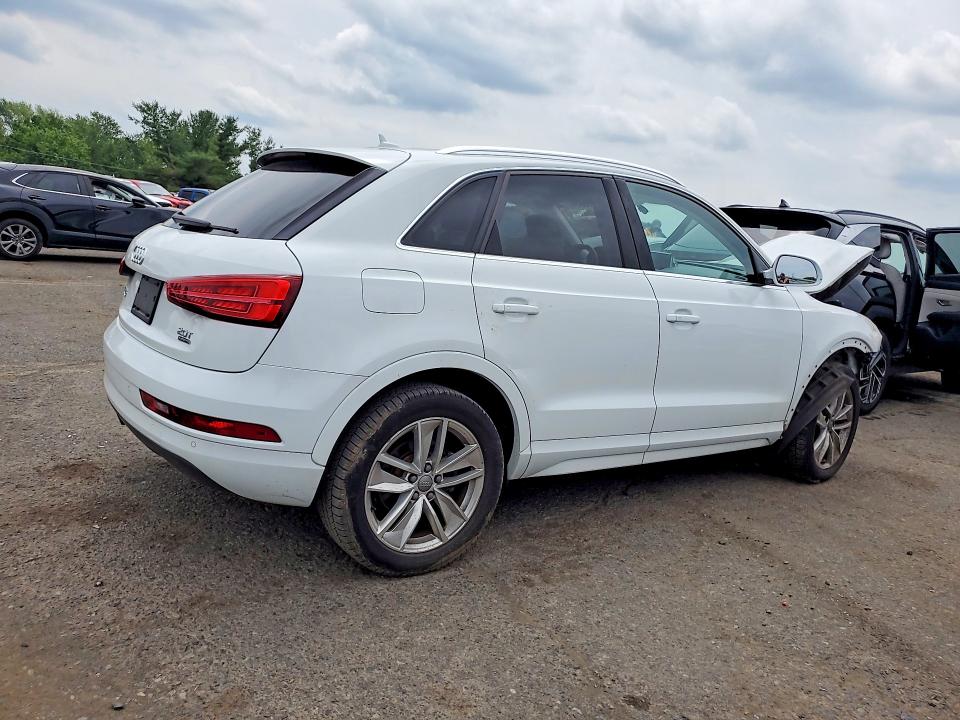 Продажа на аукционе авто 2016 Audi Q3, vin: WA1EFCFSXGR010100, номер лота: 58955116