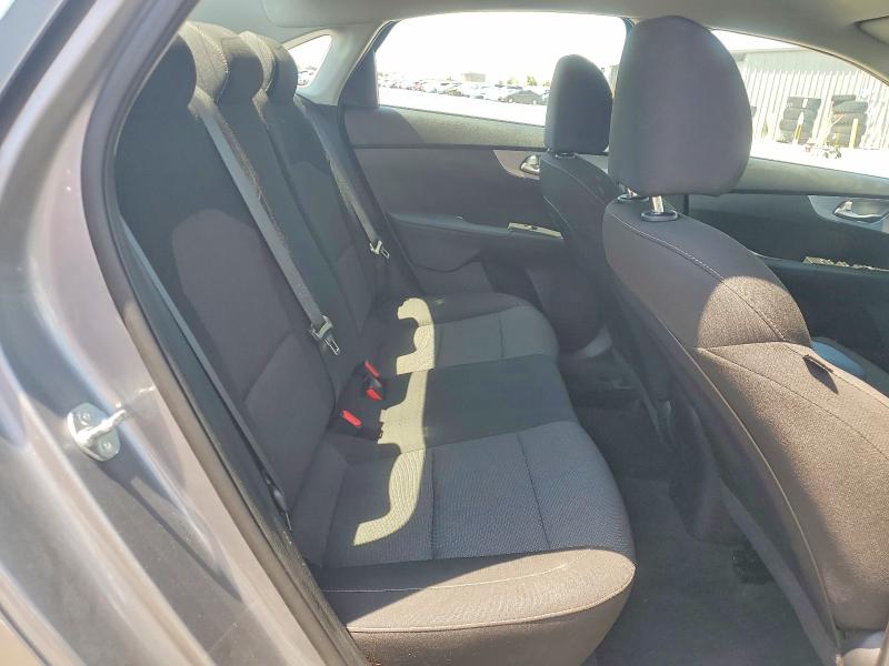 2024 Kia Forte მანქანა იყიდება აუქციონზე, vin: 3KPF24ADXRE742892, აუქციონის ნომერი: 58910476